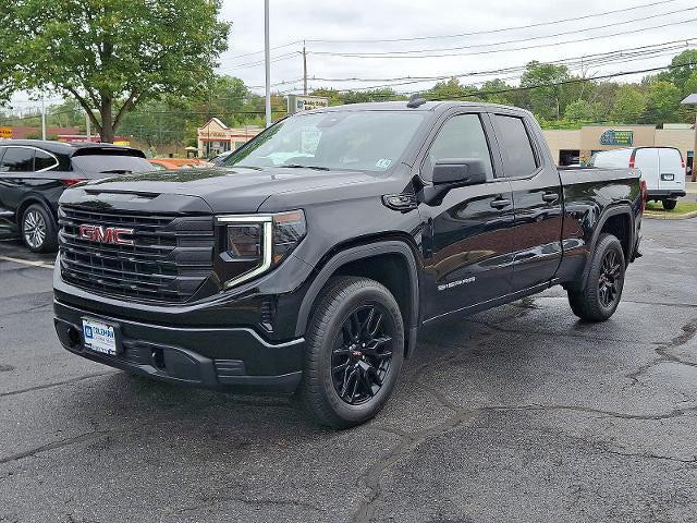 Photo of 2025 Onyx Black GMC Sierra 1500