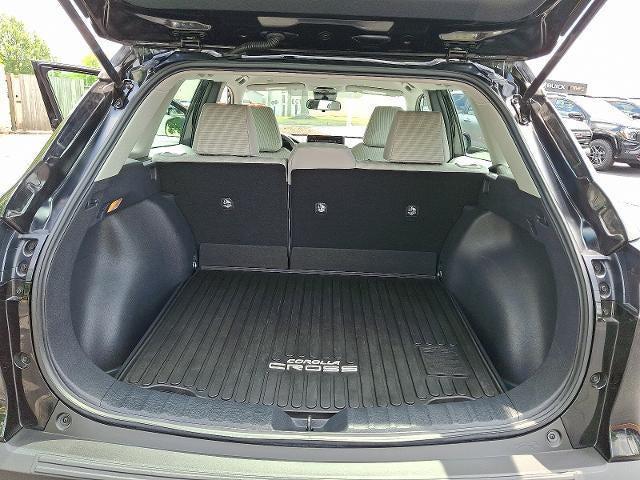 Photo of 2022 Jet Black Toyota Corolla Cross