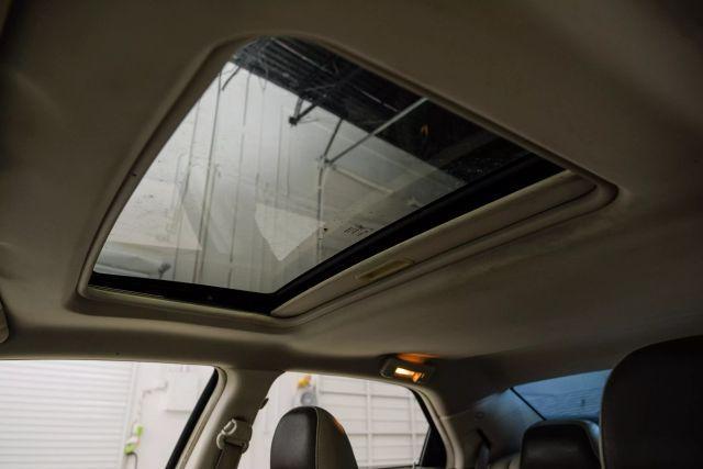 Photo of 2008 Silver Chrysler 300