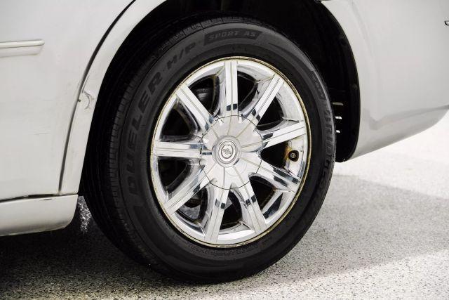 Photo of 2008 Silver Chrysler 300