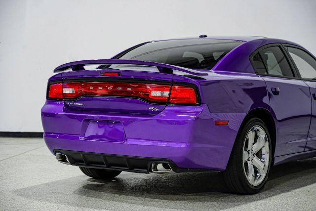 Photo of 2014 Purple Dodge Charger