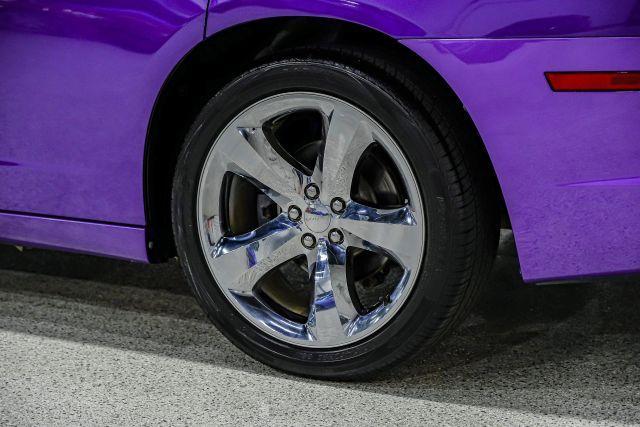Photo of 2014 Purple Dodge Charger