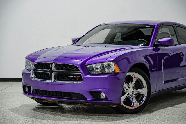 Photo of 2014 Purple Dodge Charger