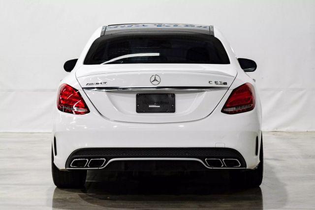 Photo of 2015 White Mercedes-Benz C-Class