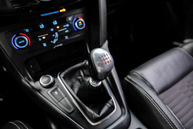 Photo of 2016 Red Ford Focus ST