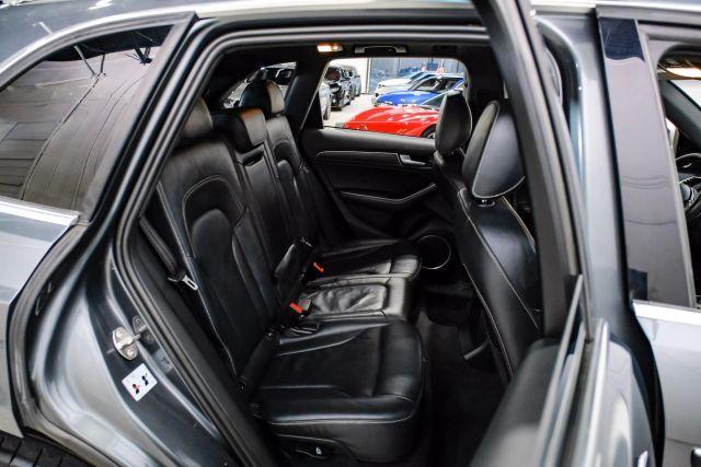 Photo of 2015 Gray Audi SQ5