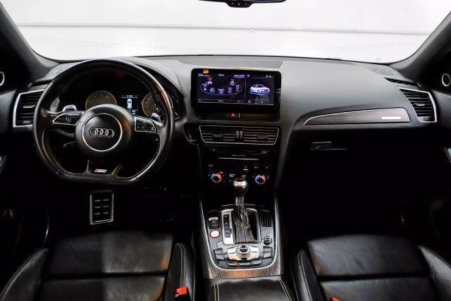 Photo of 2015 Gray Audi SQ5