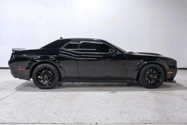 Photo of 2020 Black Dodge Challenger