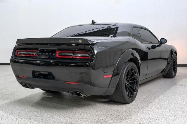 Photo of 2020 Black Dodge Challenger