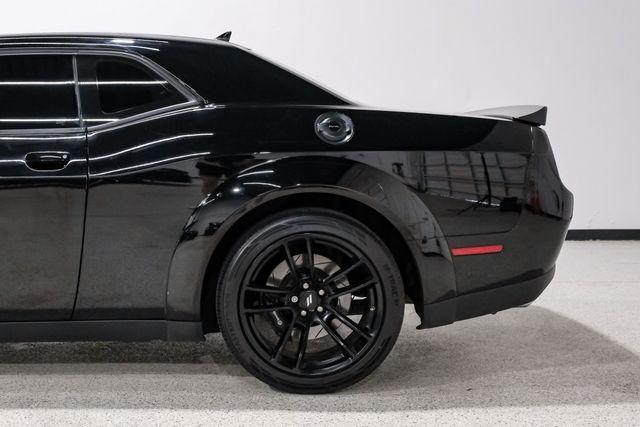Photo of 2020 Black Dodge Challenger