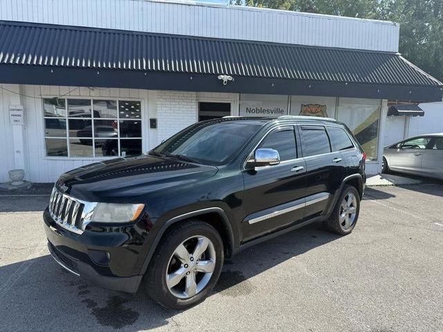 Photo of 2012 Brilliant Black Crystal Pearlcoat Jeep Grand Cherokee