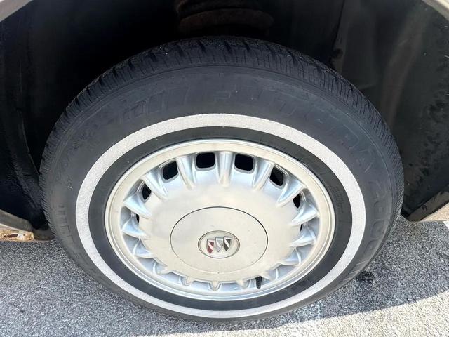 Photo of 1998 Beige Buick Century