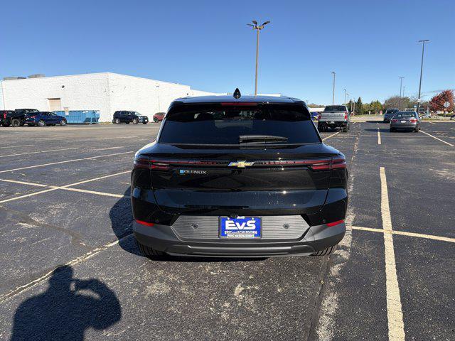 Photo of 2026 Black Chevrolet Equinox EV