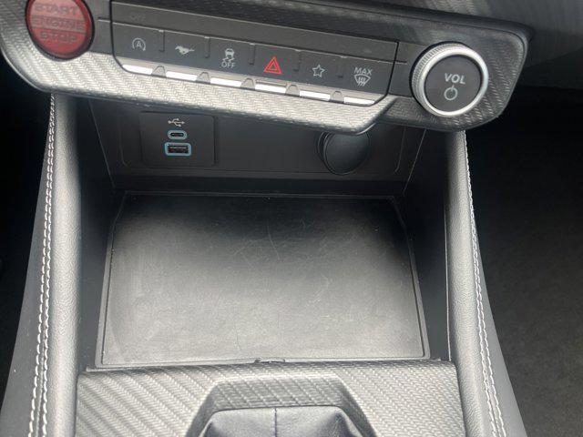Photo of 2025 Vapor Blue Metallic Ford Mustang