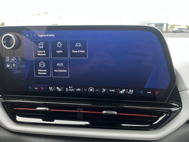 Photo of 2025 Riptide Blue Metallic Chevrolet Silverado EV