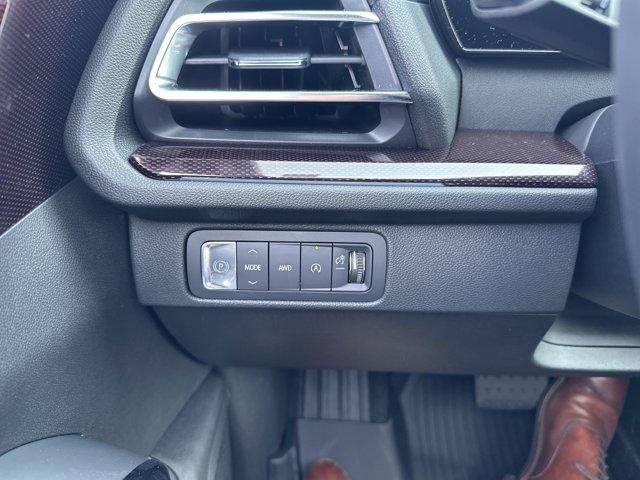 Photo of 2025 Radiant Red Tintcoat Chevrolet Traverse