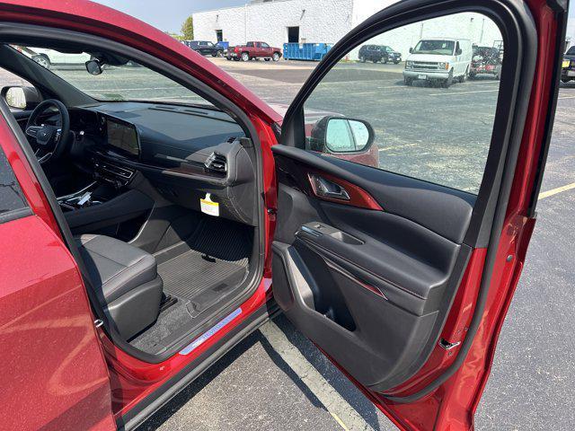 Photo of 2025 Radiant Red Tintcoat Chevrolet Traverse