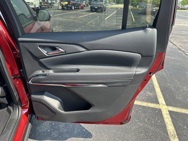 Photo of 2025 Radiant Red Tintcoat Chevrolet Traverse