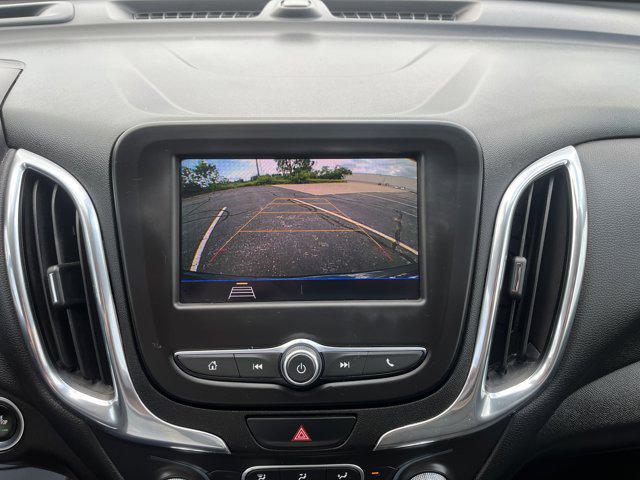Photo of 2020 Midnight Blue Metallic Chevrolet Equinox