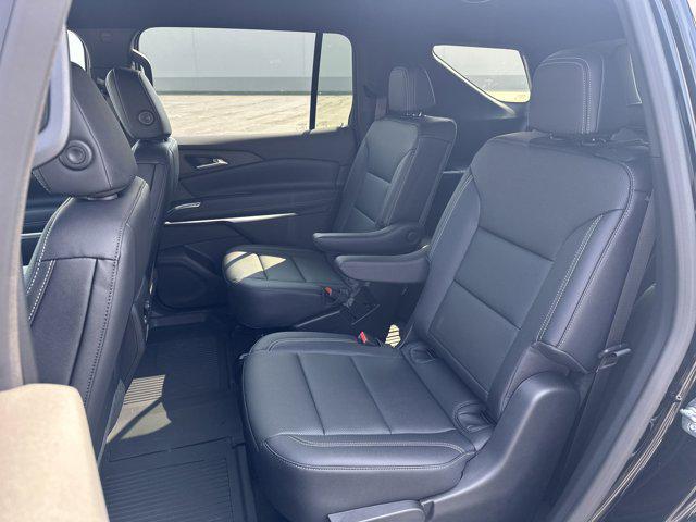 Photo of 2026 Mosaic Black Metallic Chevrolet Traverse