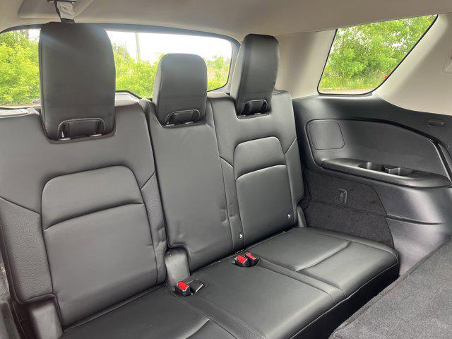 Photo of 2023 Super Black Nissan Pathfinder