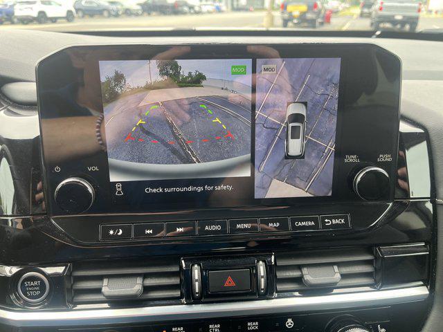 Photo of 2023 Super Black Nissan Pathfinder
