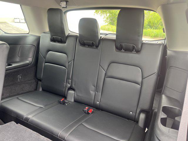 Photo of 2023 Super Black Nissan Pathfinder