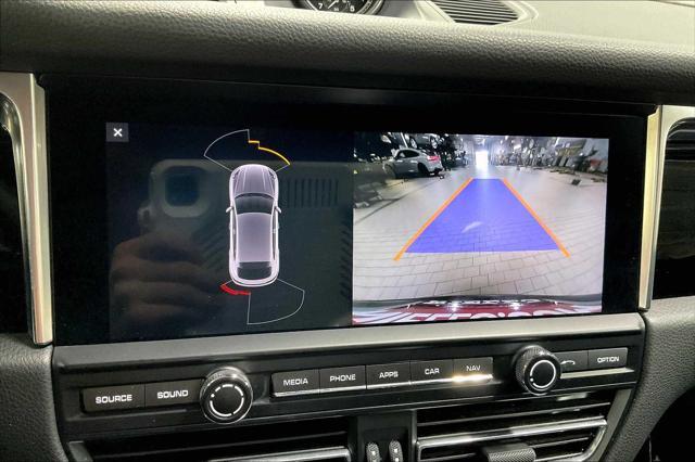 Photo of 2021 Black Porsche Macan