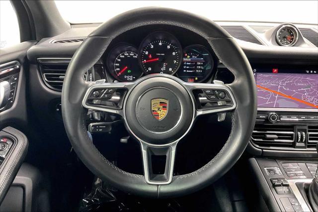 Photo of 2021 Black Porsche Macan