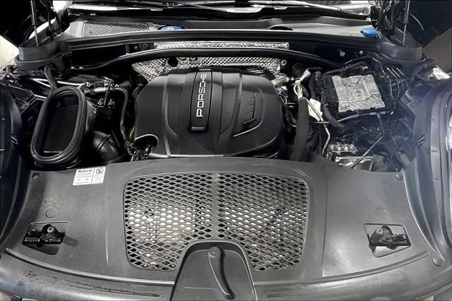 Photo of 2021 Black Porsche Macan