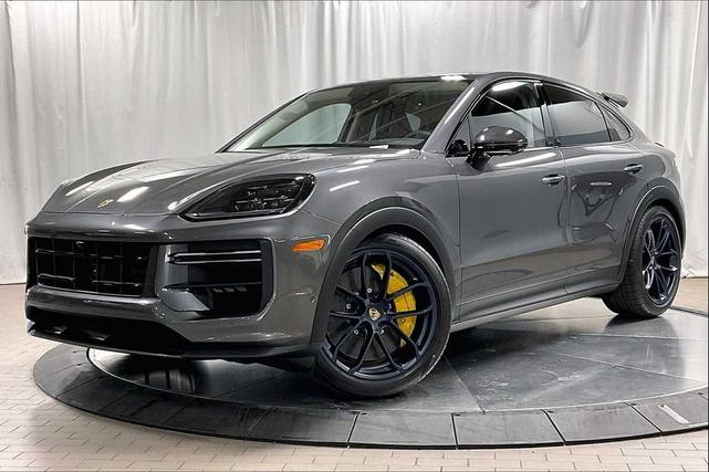 Photo of 2026 QUARTZITE GREY Porsche Cayenne