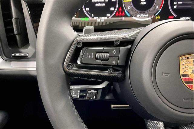 Photo of 2026 QUARTZITE GREY Porsche Cayenne