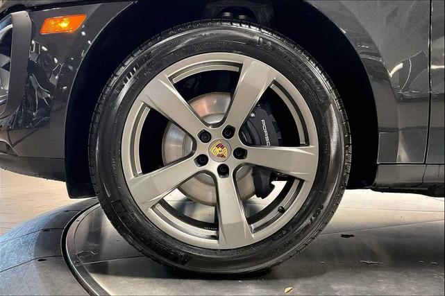 Photo of 2025 Volcano Grey Metallic Porsche Macan
