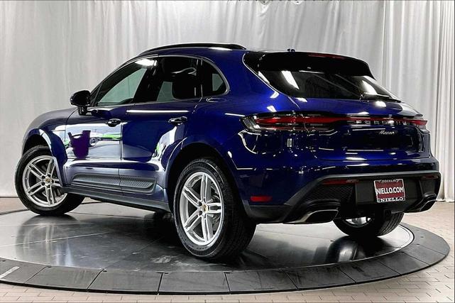 Photo of 2025 Gentian Blue Metallic Porsche Macan