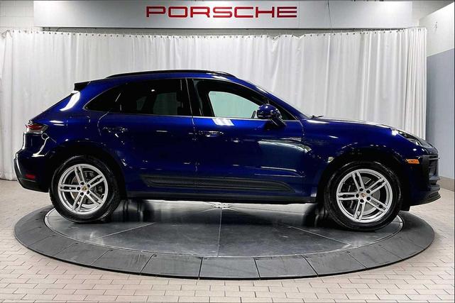 Photo of 2025 Gentian Blue Metallic Porsche Macan