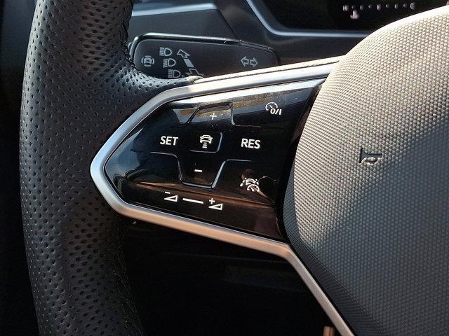 Photo of 2024 Kings Red Volkswagen Tiguan