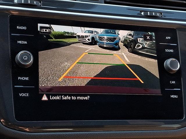 Photo of 2024 Kings Red Volkswagen Tiguan