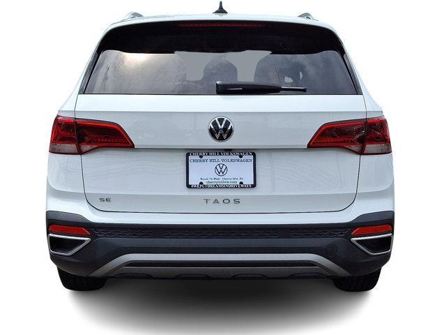 Photo of 2022 Pure White Volkswagen Taos