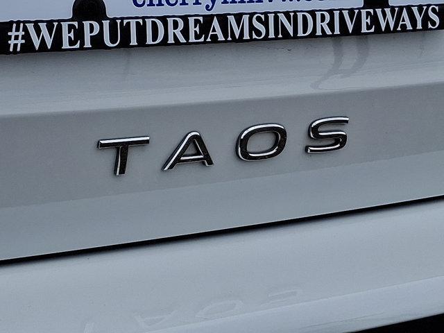 Photo of 2022 Pure White Volkswagen Taos