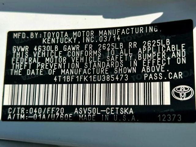 Photo of 2014 White Toyota Camry