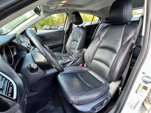 Photo of 2014 Snowflake White Pearl Mica Mazda Mazda3