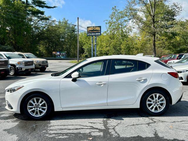 Photo of 2014 Snowflake White Pearl Mica Mazda Mazda3