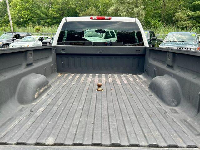 Photo of 2014 White Chevrolet Silverado 2500