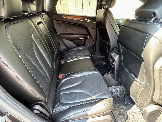 Photo of 2015 Blue Lincoln MKC