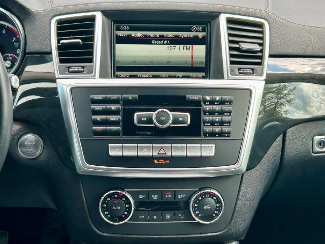 Photo of 2015 White Mercedes-Benz GL-Class