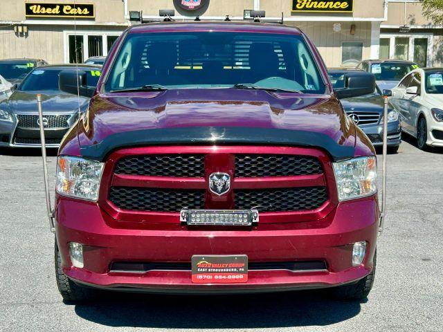 Photo of 2018 Burgundy RAM 1500