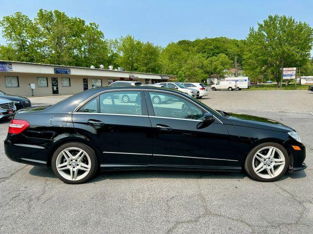 Photo of 2013 Black Mercedes-Benz E-Class