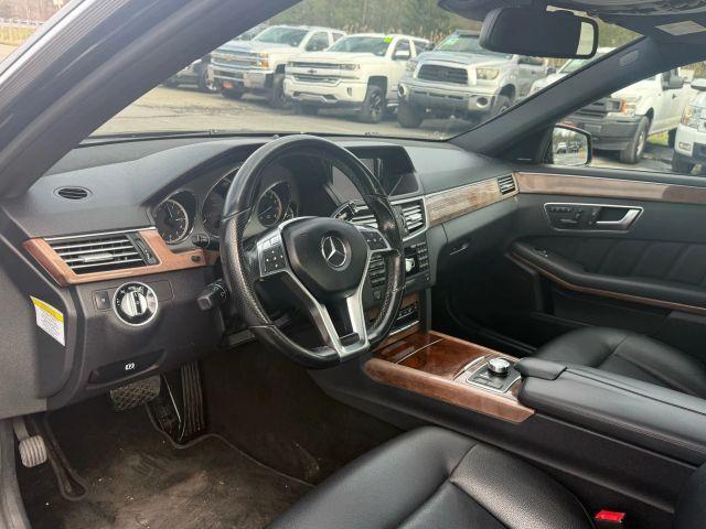 Photo of 2013 Black Mercedes-Benz E-Class