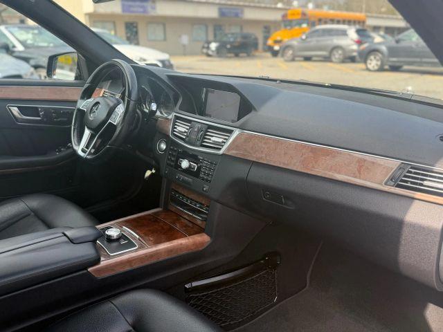 Photo of 2013 Black Mercedes-Benz E-Class