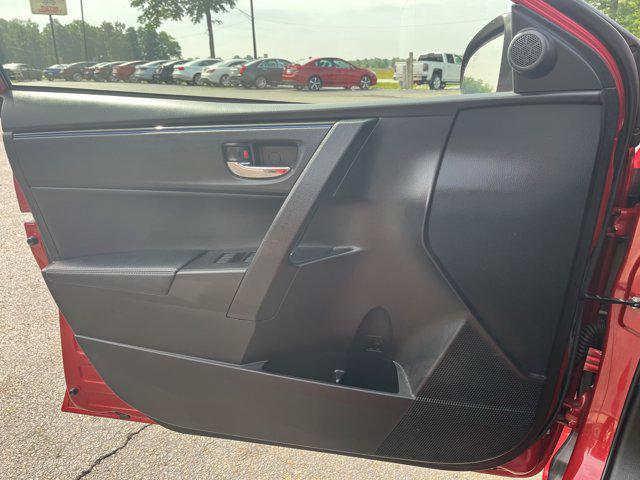 Photo of 2017 Galactic Aqua Mica Toyota Corolla